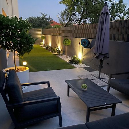 Apartment Oris, Private Parking, Garden Zadar Zewnętrze zdjęcie