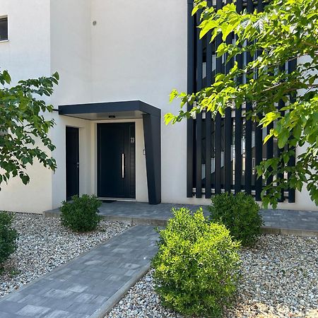 Apartment Oris, Private Parking, Garden Zadar Zewnętrze zdjęcie